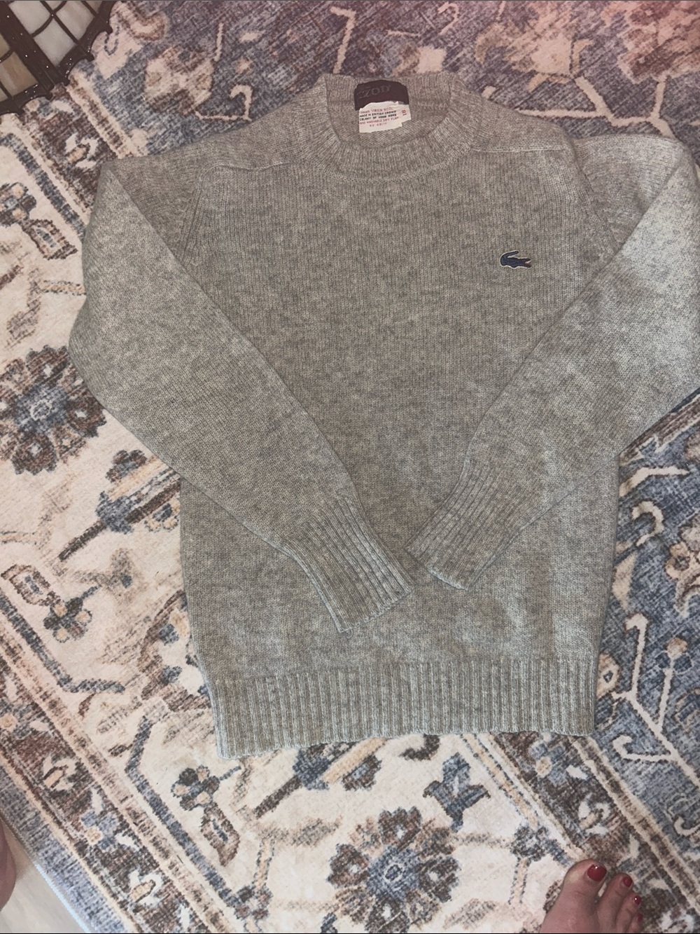 IZOD Lacoste Light Gray Crewneck Knit Sweater vintage